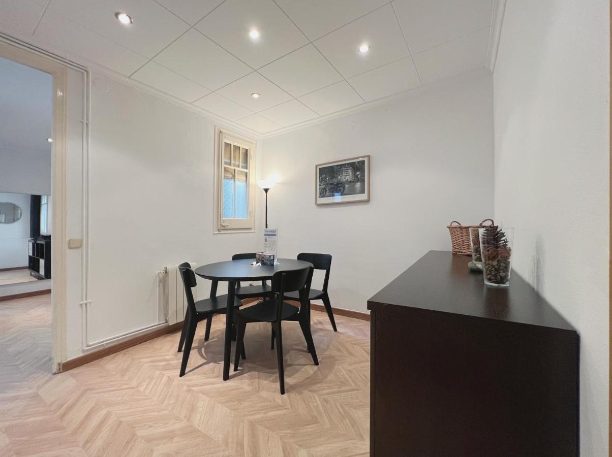 ברצלונה Stay U-Nique Apartments Calabria מראה חיצוני תמונה